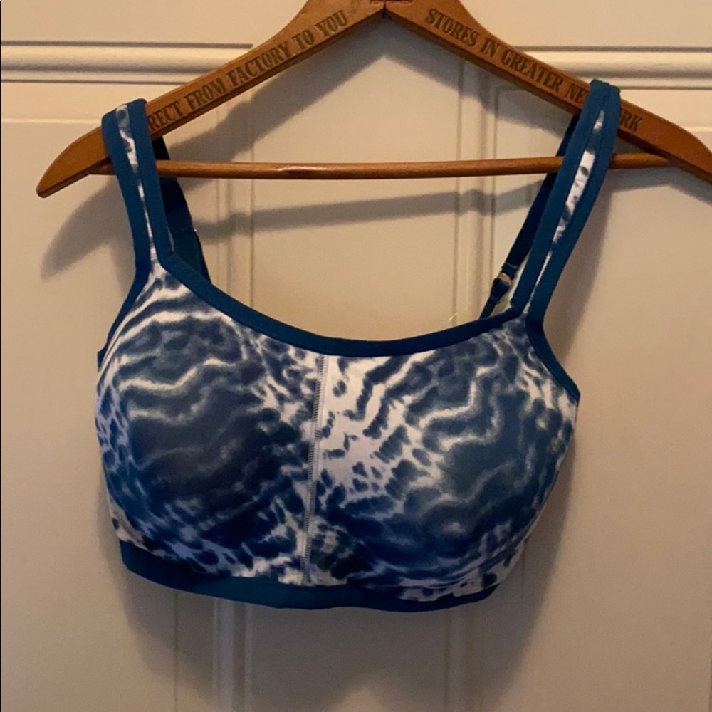 Natori Yoga sports bra.